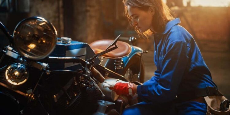 Motorcycle maintenance tips top motorcycling mechanic